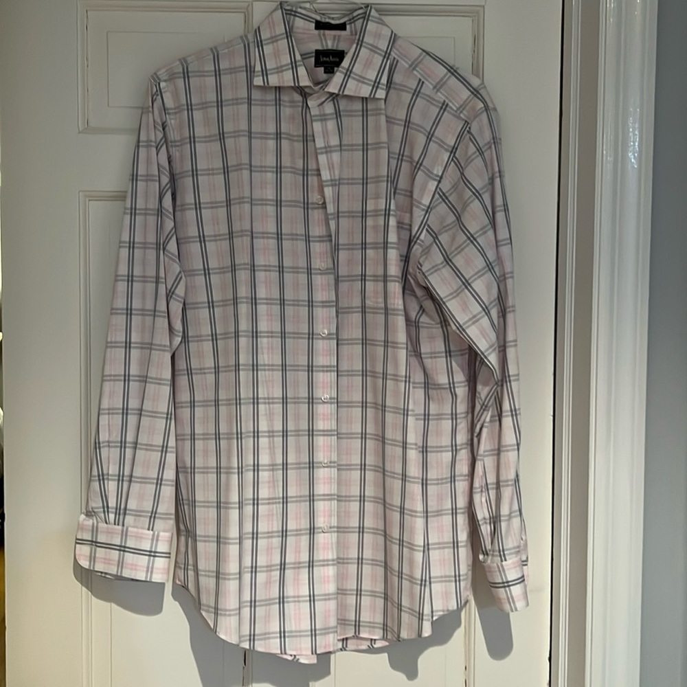 Men’s Neiman Marcus dress shirt size 16 34,35
